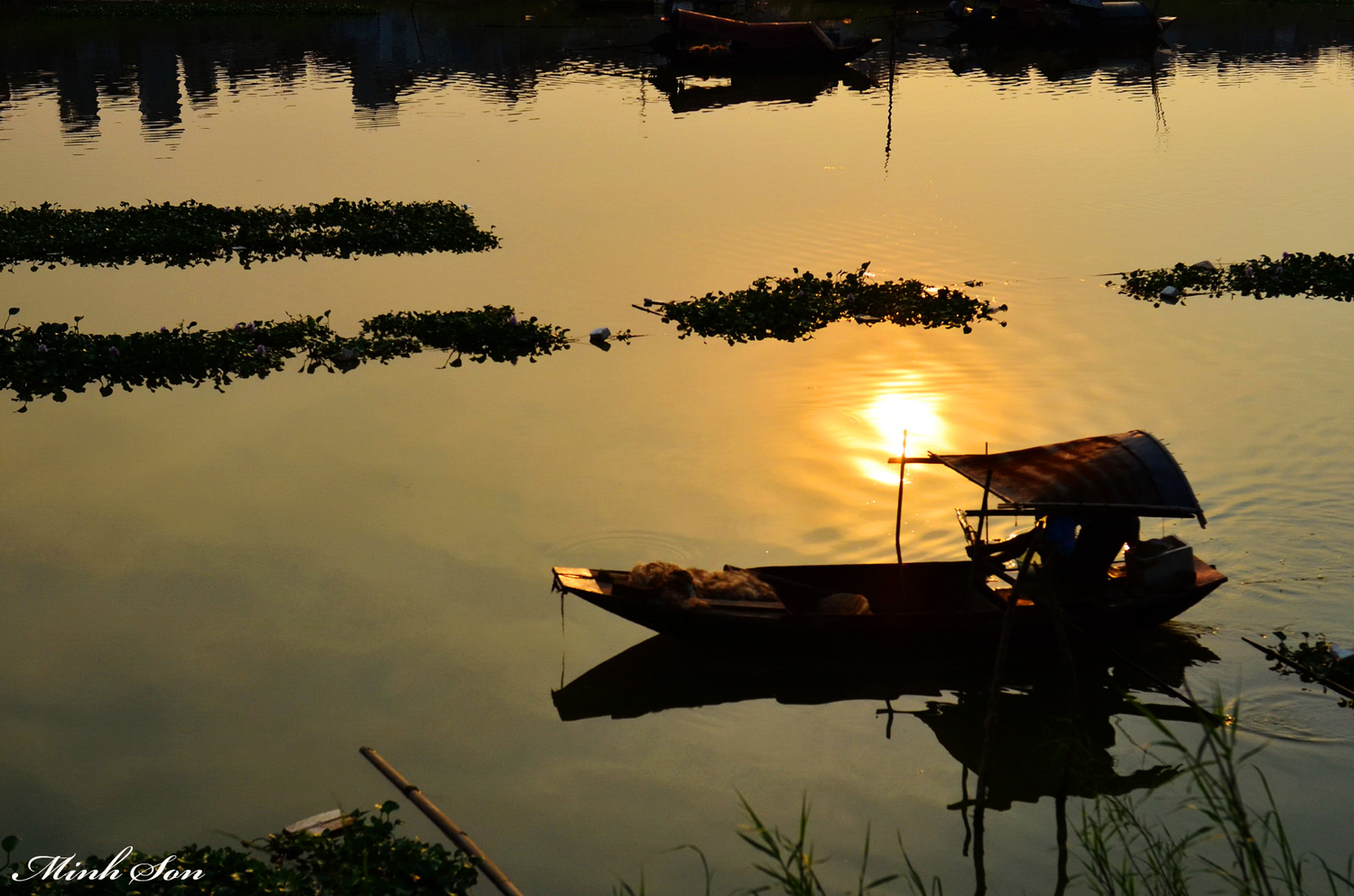 ទន្លេក្រហមឬប្រភពដើមវប្បធម៌របស់អ្នកហាណូយ។
